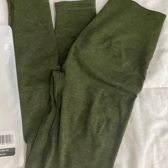 NWT Alphalete Amplify leggings - Aspen - Picture 3 of 4